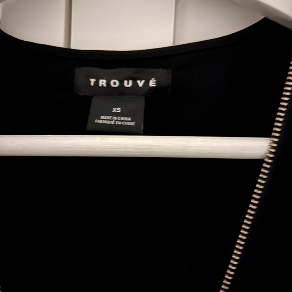 Women’s Trouvé Top - Picture 3 of 3